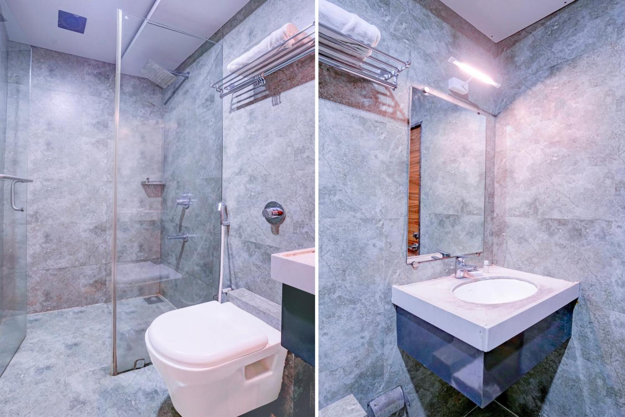 Super Townhouse Oak Times Square Le Western Hotel 3*