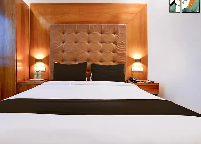 Super Townhouse Oak Times Square Le Western